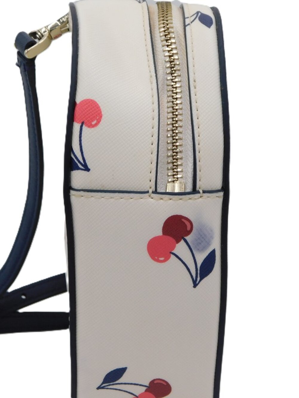 kate spade New York Love Shack Cherry Heart Crossbody in Cream | Stained | Fair - Picture 6 of 14